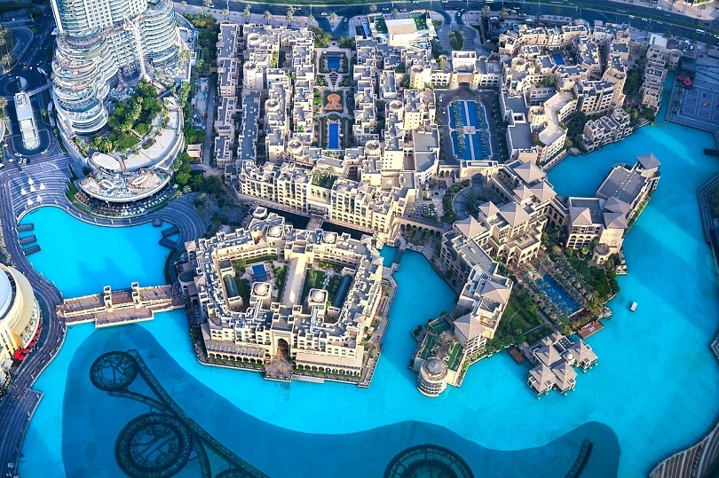 which is the best area to live in dubai for expats