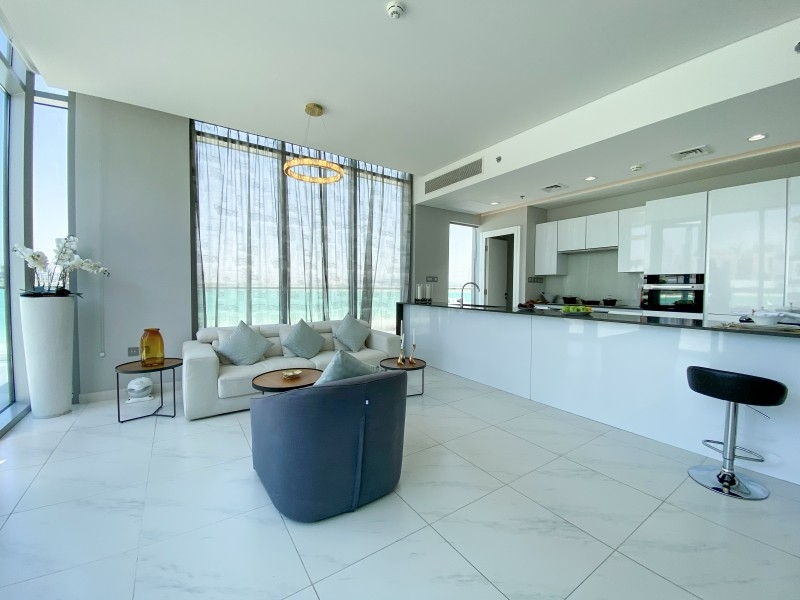 Luxurious 2BR + Maid Room | Stunning Lagoon View