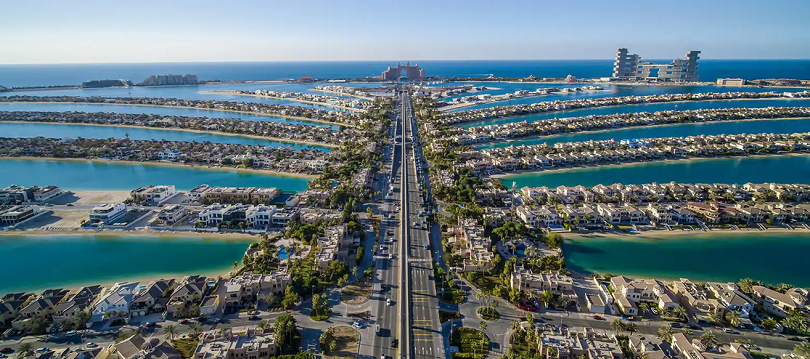About the Palm Islands in Dubai and Waterfront Living