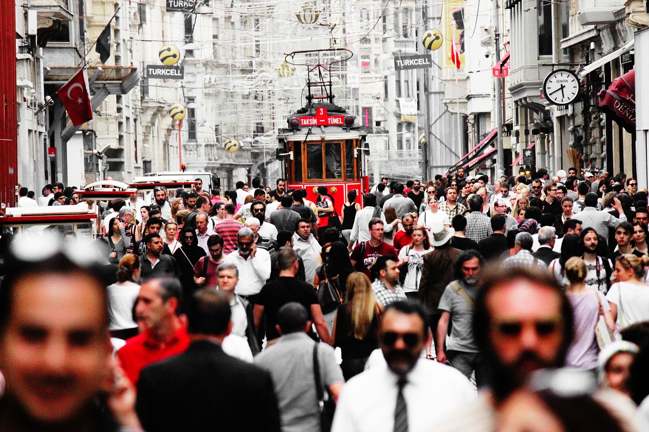 Famous Shopping Streets in Istanbul and the Best Places to Spend Cash