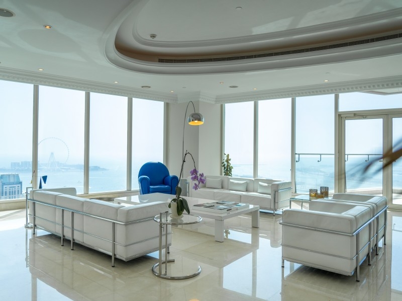 High Floor | VOT | Luxury Living in Marina