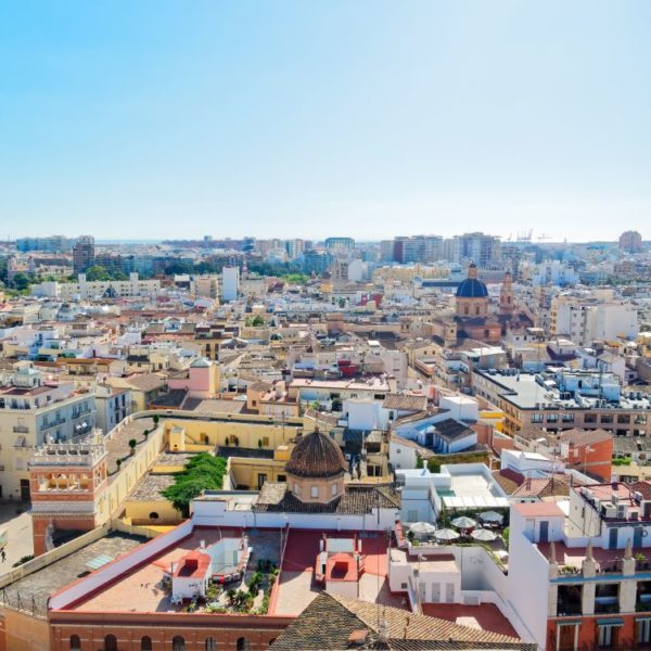 can non eu citizens buy property in spain