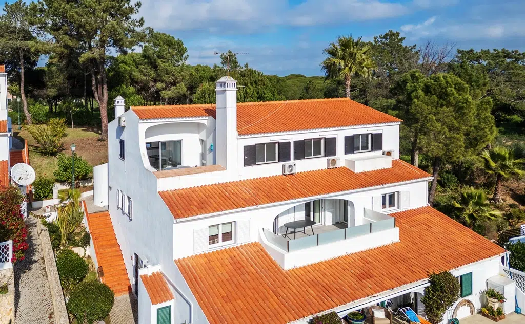 Modern Apartment In Vale do Lobo