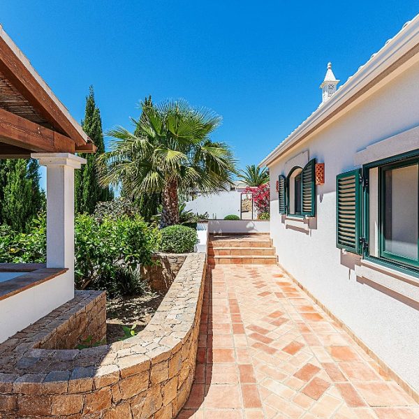 algarve villa ptsaov310 10