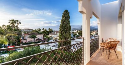 Family Townhouse In Nueva Andalucia